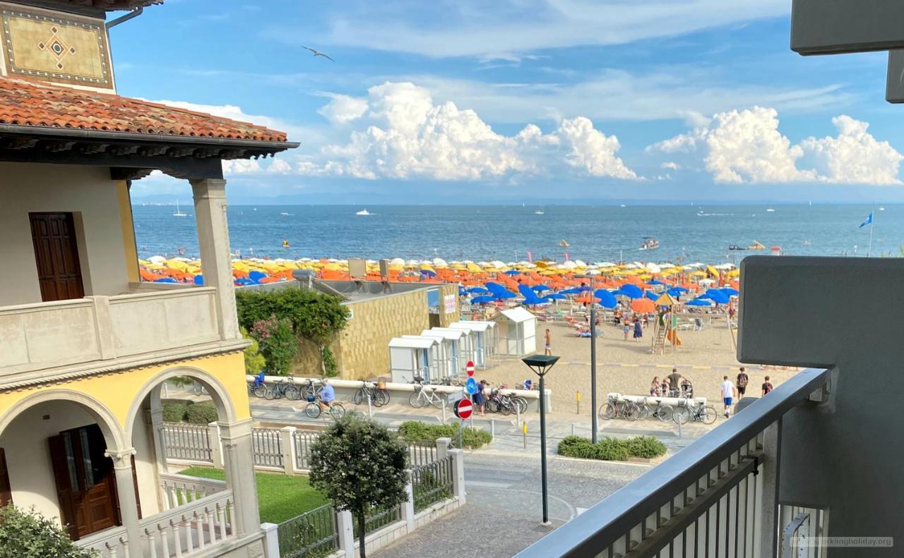 Sparkling Holiday Lignano Sabbiadoro Kültér fotó